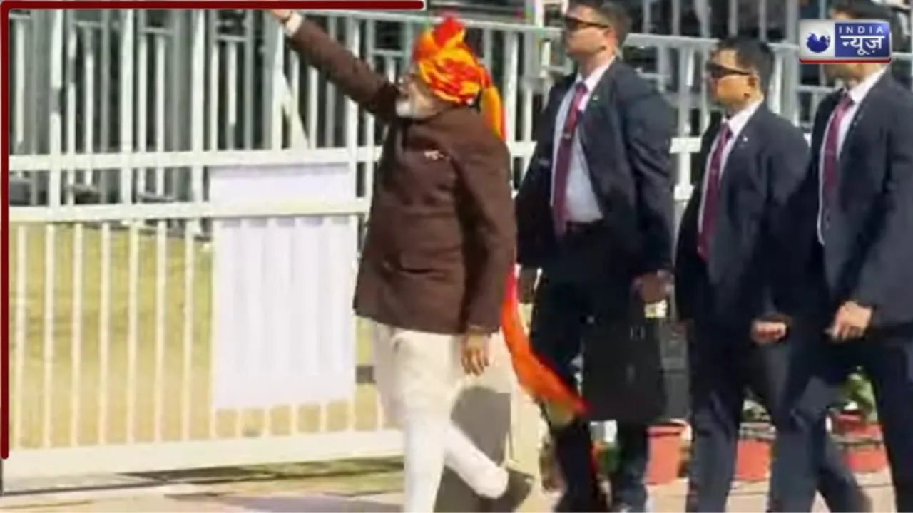 Republic Day 2025 Live Updates: कर्तव्य पथ पर पूरी दुनिया देख रही भारत की ताकत, बड़े-बड़े ताकतवर देशों के उड़े होश
