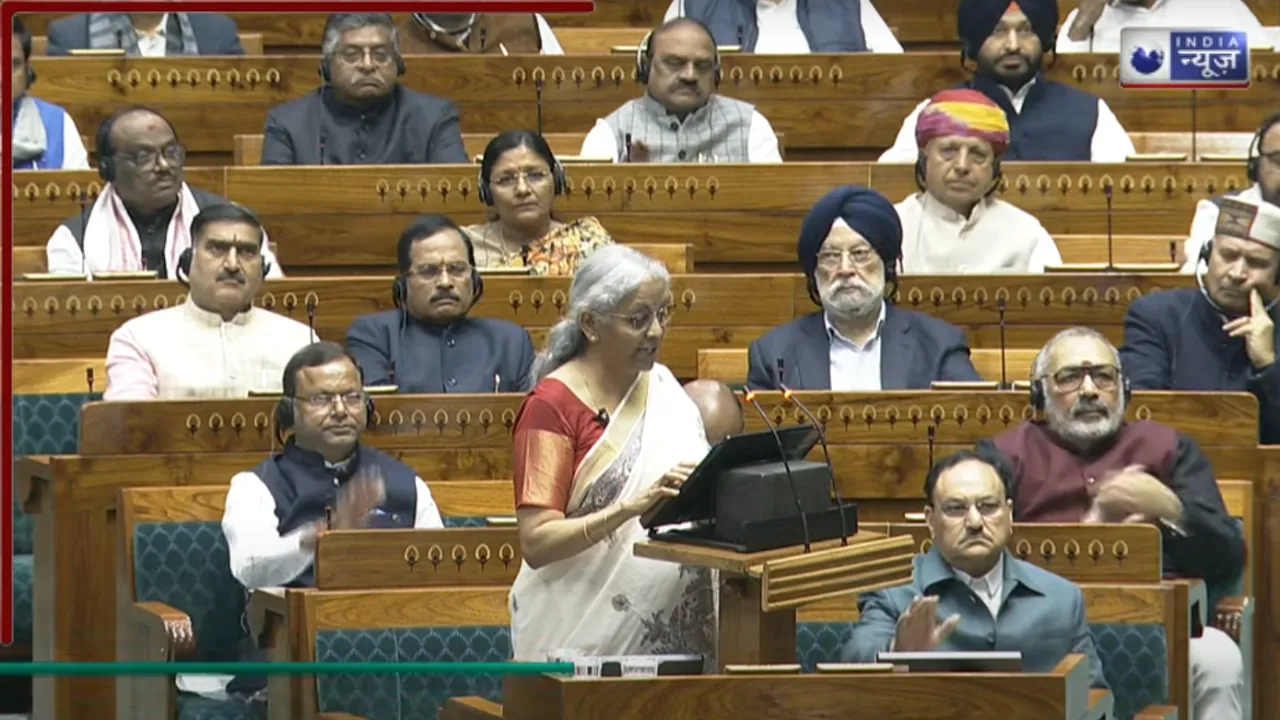 Union Budget 2025 Live Updates: 12 लाख तक की आय वाले लोगों को नहीं लगेगा कोई टैक्स, वित्त मंत्री ने किया ऐलान, मोदी-मोदी के नारों से गूंजा संसद