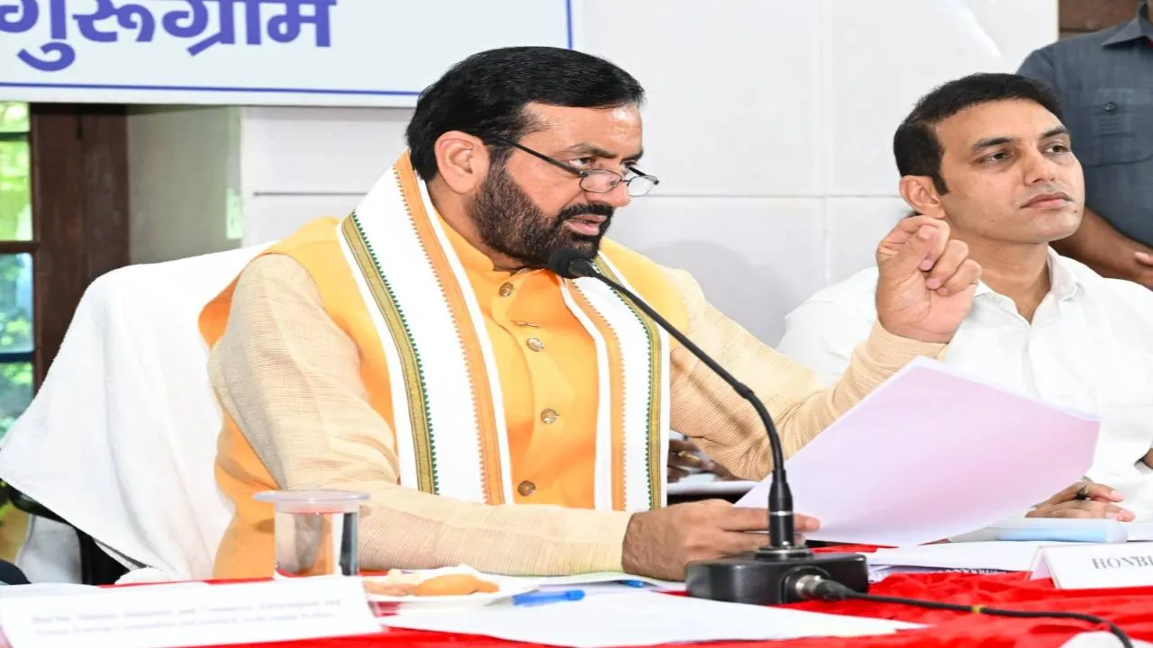 सीएम सैनी गुरुग्राम में जिला कष्ट निवारण समिति की बैठक की अध्यक्षता की, अधिकारियों को चेताया कि लापरवाही ‘बर्दाश्त’ नहीं की जाएगी
